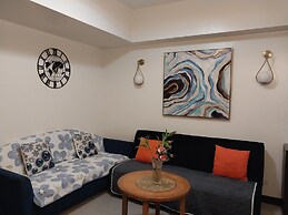 Alps Condotel at 150 NAIA T3