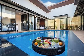Thames Tara Pool Villa Rawai Phuket