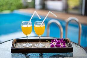 Thames Tara Pool Villa Rawai Phuket