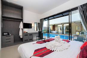 Thames Tara Pool Villa Rawai Phuket