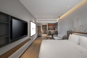 UrCove by Hyatt Shenzhen Bay EcoTech Prk