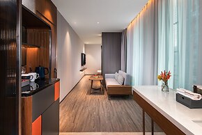 UrCove by Hyatt Shenzhen Bay EcoTech Prk