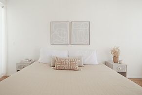 Blvd Sunset... a spot to relax