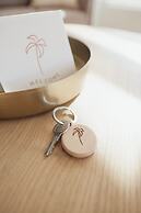 Blvd Sunset... a spot to relax