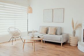 Blvd Sunset... a spot to relax