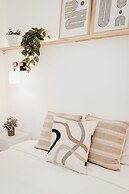 Blvd Sunset... a spot to relax