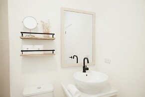 Blvd Sunset... a spot to relax