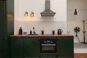 Strzelecka Apartment by Renters Prestige