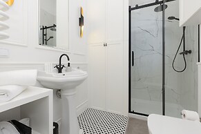 Strzelecka Apartment by Renters Prestige