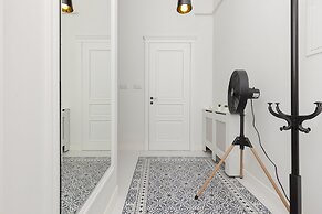 Strzelecka Apartment by Renters Prestige