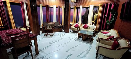 Casa Arhan Luxury Mussoorie Homestay