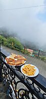 Casa Arhan Luxury Mussoorie Homestay