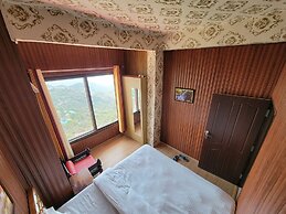 Casa Arhan Luxury Mussoorie Homestay