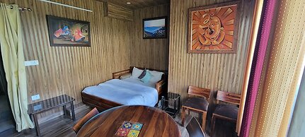 Casa Arhan Luxury Mussoorie Homestay