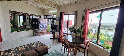 Casa Arhan Luxury Mussoorie Homestay