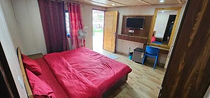 Casa Arhan Luxury Mussoorie Homestay