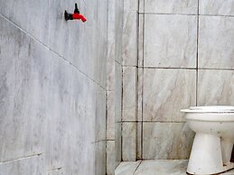 OYO Life 92919 Kost Wijaya Kusuma Lake Syariah