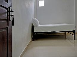 OYO Life 92919 Kost Wijaya Kusuma Lake Syariah