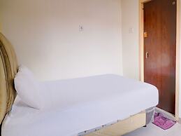 OYO Life 92637 Kost Arya Exclusive