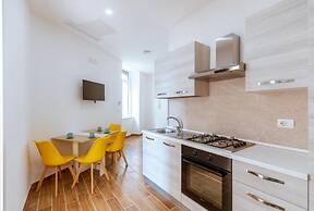 Central House Naples