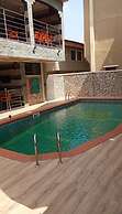 Choice gate Hotel and Suites