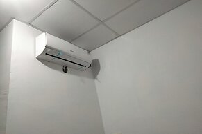 OYO Life 93054 Th Residence 135 Syariah