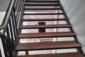 OYO Life 93054 Th Residence 135 Syariah