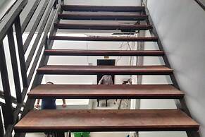 OYO Life 93054 Th Residence 135 Syariah