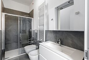 IM HOME-NAPO TORRIANI STAZIONE CENTRALE