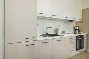 Family Apartment by Renters Prestige