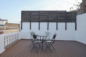 Numa | Lustre Apartments