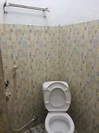 OYO Life 92780 Kost Bara