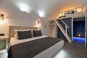 The Penthouse Santorini