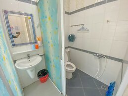 Phuoc Hai Hotel By The Moment