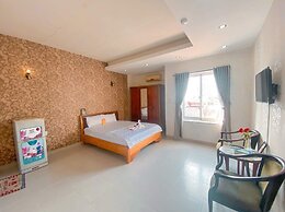 Phuoc Hai Hotel By The Moment