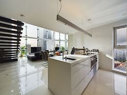 Amazing Skyline Views 3BR Duplex