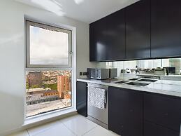 Amazing Skyline Views 3BR Duplex