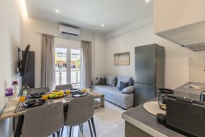 Neaira city apartment near the beach