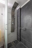 Neaira city apartment near the beach