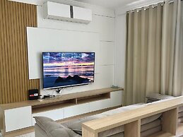 Modern Sea View / Late check-out on Sundays