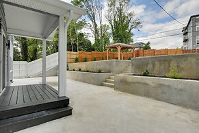 4 Mi to Dtwn: Upscale Home in Baltimore