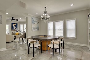 4 Mi to Dtwn: Upscale Home in Baltimore