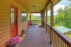 Murphy Cabin w/ Hot Tub, Fire Pit & Mountain Views