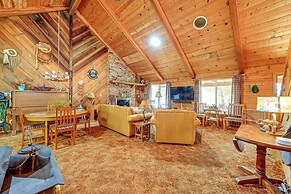 Countryside Views: Family-friendly Badger Cabin