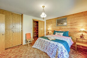 Countryside Views: Family-friendly Badger Cabin