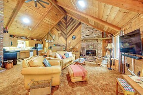 Countryside Views: Family-friendly Badger Cabin