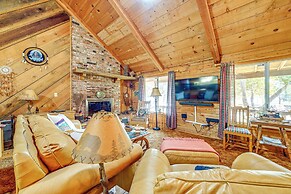 Countryside Views: Family-friendly Badger Cabin