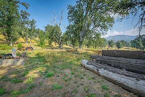 Countryside Views: Family-friendly Badger Cabin