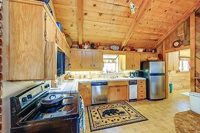 Countryside Views: Family-friendly Badger Cabin