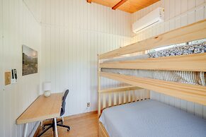 Scenic Kernville Getaway w/ Deck & Mountain Views!